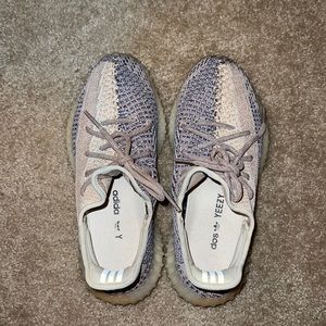Yeezy 350 Boost V2 Ash Pearl